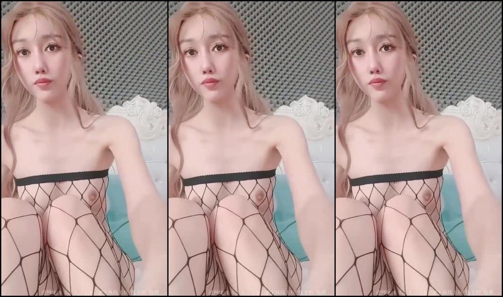 Asian Domestic Zone Self Filmed 08399