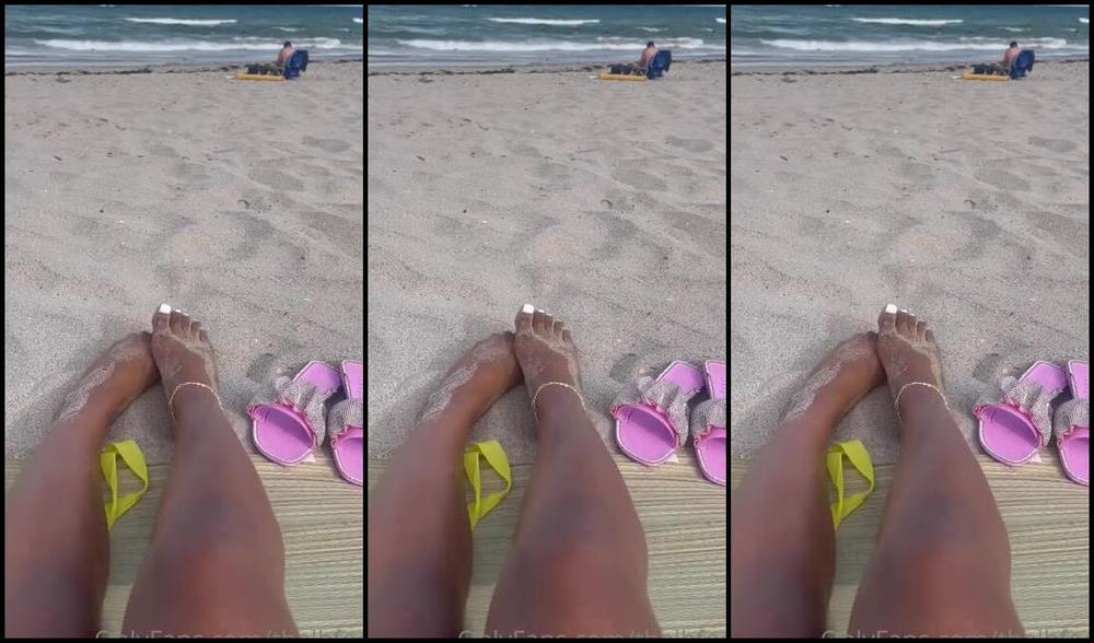 Thelbfeet Nicknamed Thelbfeet Onlyfans Would You Stop And Stare If You Saw Me At The Beach