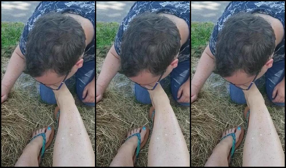 Deliciousdutchfeet Nicknamed Deliciousdutchfeet Onlyfans Oh M Ggg Hahaha Voetenslaaf Remember This Summer O M G Missing It Too Much Why We Didnt Do Thi