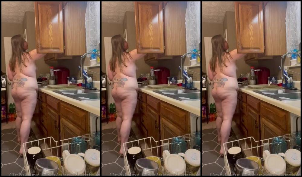 Porcelain Goddess Aka Porcelainfeets Onlyfans Naked Chores Part 1