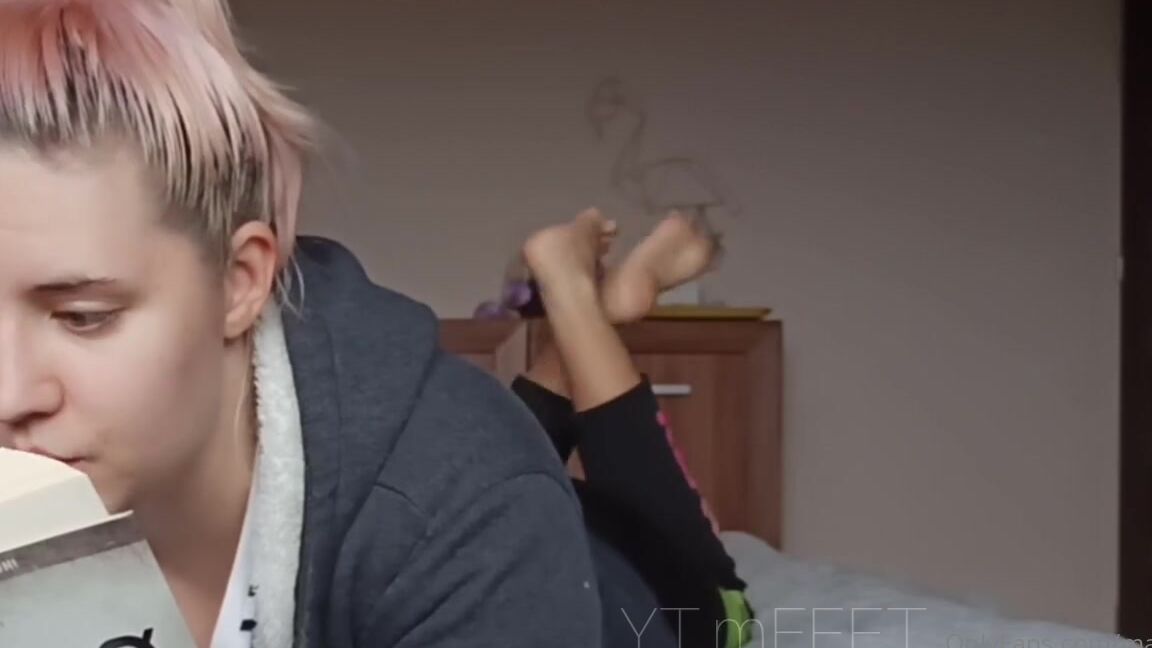 Masmr Onlyfans Number 42 On Youtube Soft Reading In Polish Barefeet In The Pose