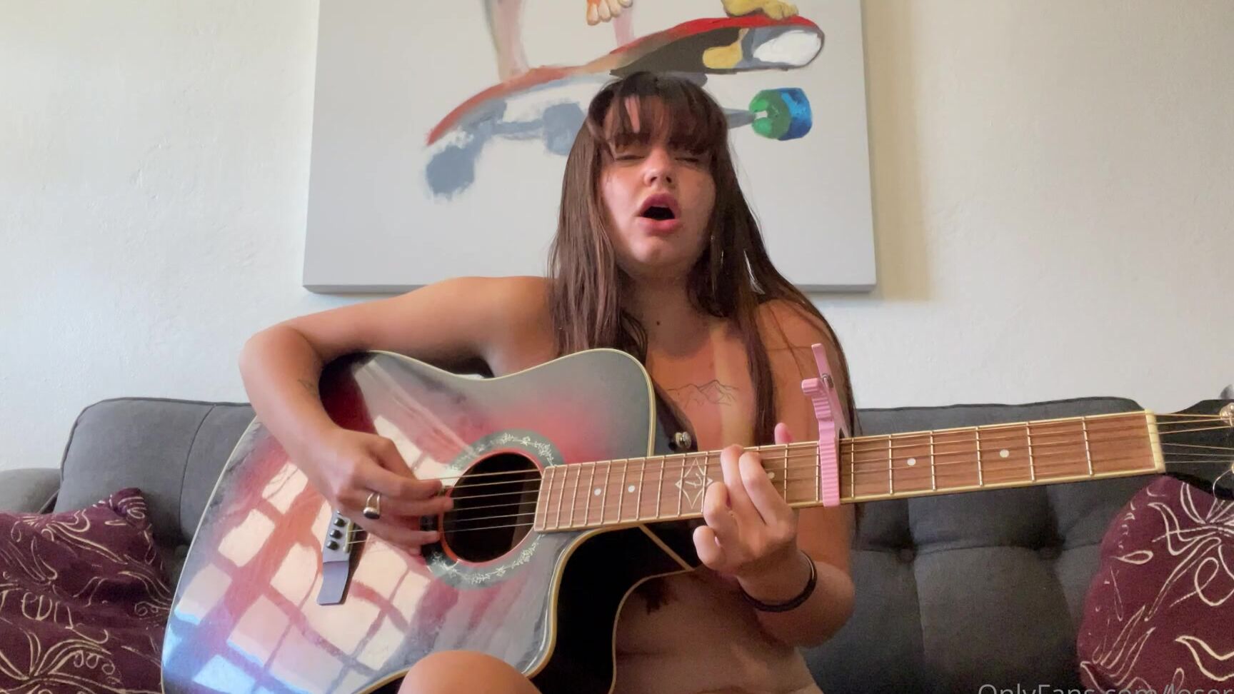 Loserlexxx 2424223485 04 20 2022 Naked Cover Of Jesus Smokes