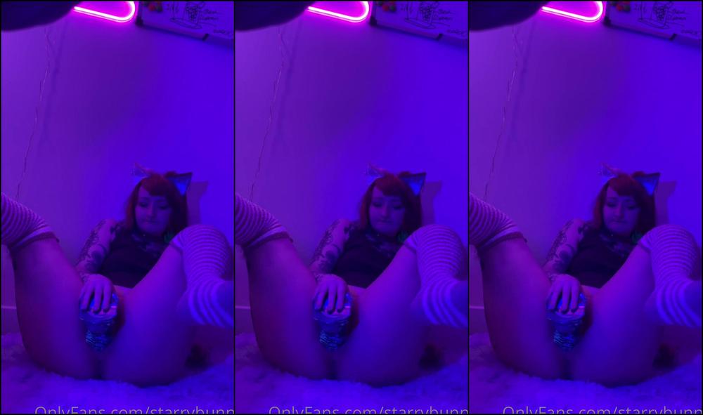 starryfawnn-16-10-2021-2248875246-uv-fun