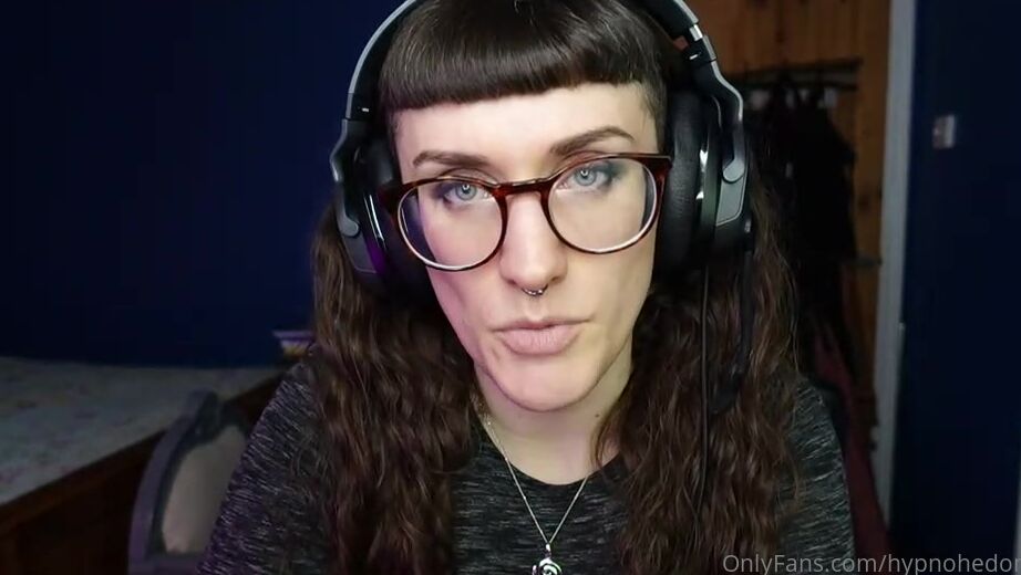 Hypnohedonista The Written Word Has Power It Fixes Meaning Codifies And Labels It S Time You Were Labe