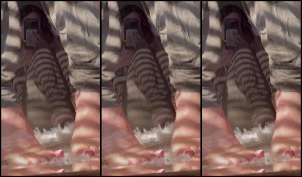 Nicholeivory Onlyfans Take My Heels Off And Suck On Them