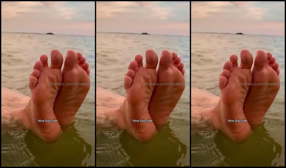 Nina S Feet Nicknamed Ninadiaz Feet Onlyfans Who Likes Feet Seasoned With Salt I Went To The Beach And I Couldnt Help