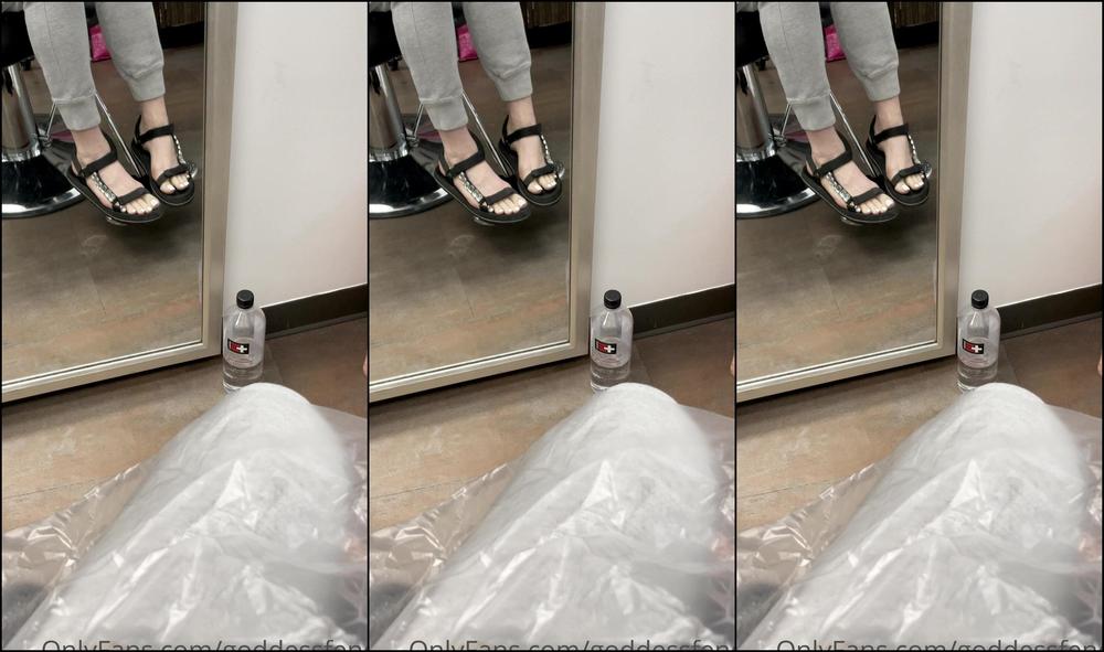 Goddessfendi 2138740667 06 17 2021 Here Getting My Hair Done Drop A Tip To Help Me Pay For It