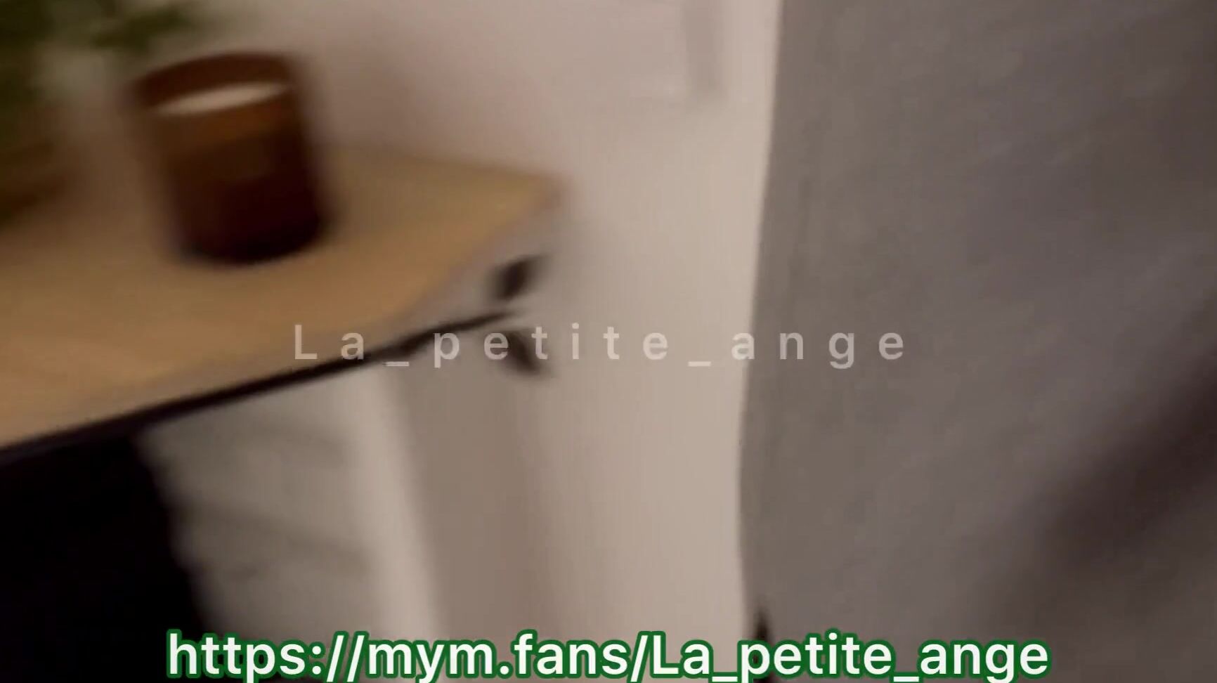 "Ersties" Blonde, French, Francaise, Gros Cul, Gros Seins, Big Tits, Big Ass, Sodomie Amateur, Defi Inconnu, Agent Immobilier, Gorge Profonde, Anal, Amateur, Teen, Salope, Missionary Pov, Suggest Ersties D fi inconnu l agent immobilier m ouvre la cha