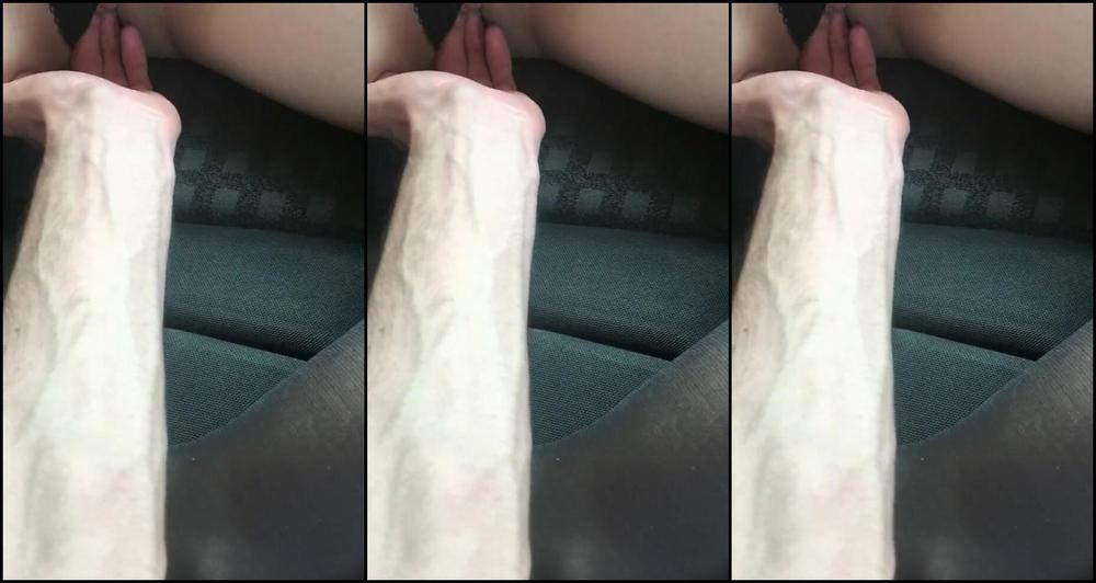 LucaWMia 009 Teen Hitchhiker Sexy get a Creampie on Snapchat_LucaWMia PornHubPremium