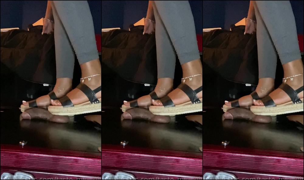 Taste My Solez Has Anybody Ever Seen A Man S Balls Really Crack