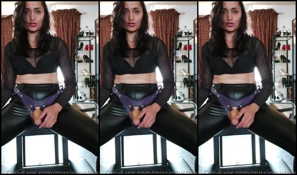 Miss Jo Mistress Nicknamed Missjomistress 07 06 2021 Onlyfans Video A Request For A Little Foot Worship Combined With Strapon And Joi