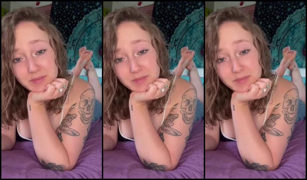 Goddess Flower Nicknamed Smokinflowers 05 24 2025 Onlyfans Video It Doesnt Take A Rocket Scientist To Figure Out Why Youre Such A Cuck F86