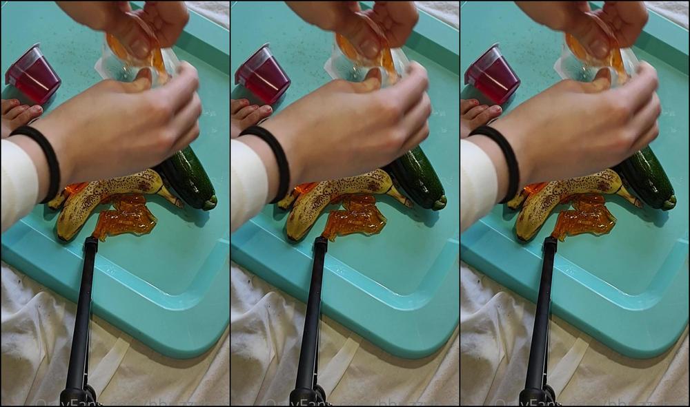 Bbrizzybaby You Re Such A Pathetic Footboy Watch Me Make Your Lunch And Tell You To Eat It