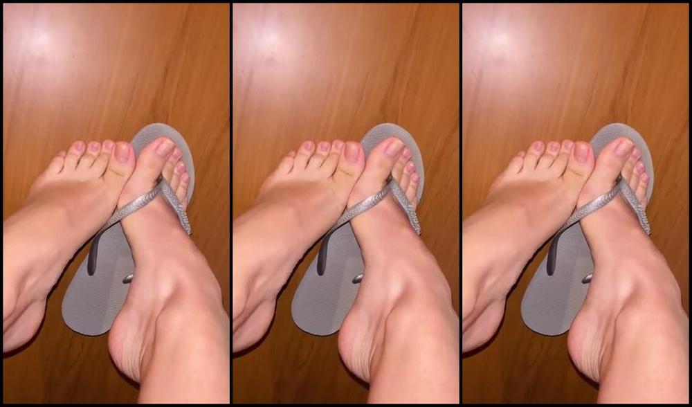 Caliupe Feet Nicknamed Caliupe Feet Foot Fetish 07 23 2024 Onlyfans Video Estou Com As Unhas Naturais Por Uns Dias Para Manter Elas Saudaveis E Hidratadas