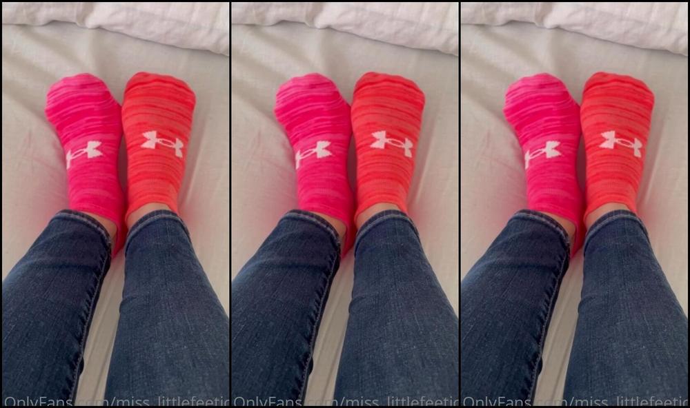 Miss Littlefeetjoi Just Leaving This Here To Show You How Fun A Texting Session Could Be With Meeeeee