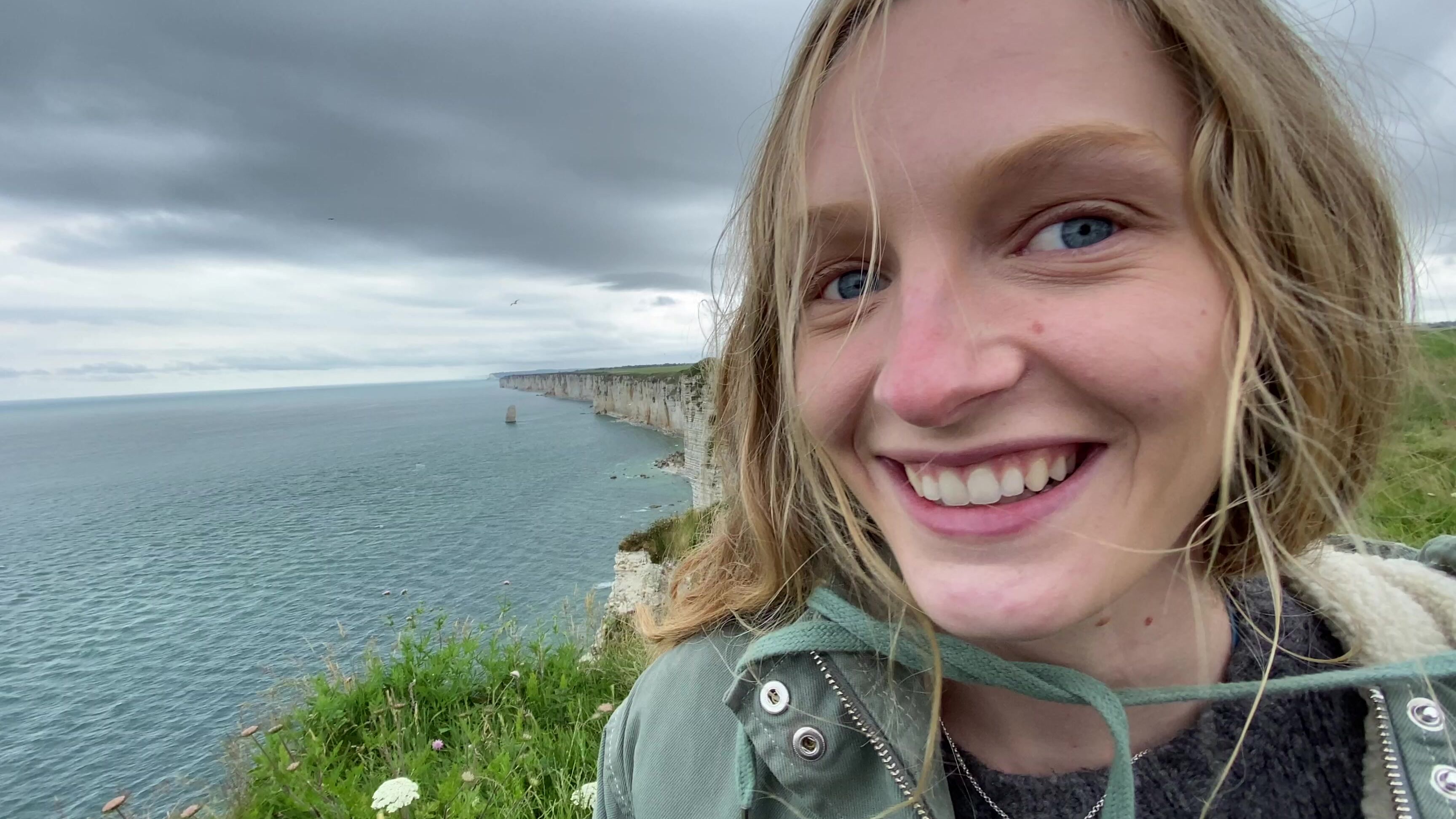 Outdoor Public Blowjobs,Outdoors,Public Flashing,Public Nudity,Public Outdoor kwgirlx blowjob and a stunning view ManyVids