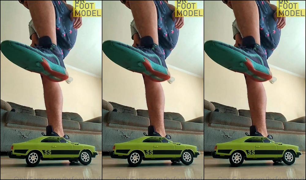 Brfootmodel 2954930717 07 25 2023 Gint Size 17 From Bigmastercash