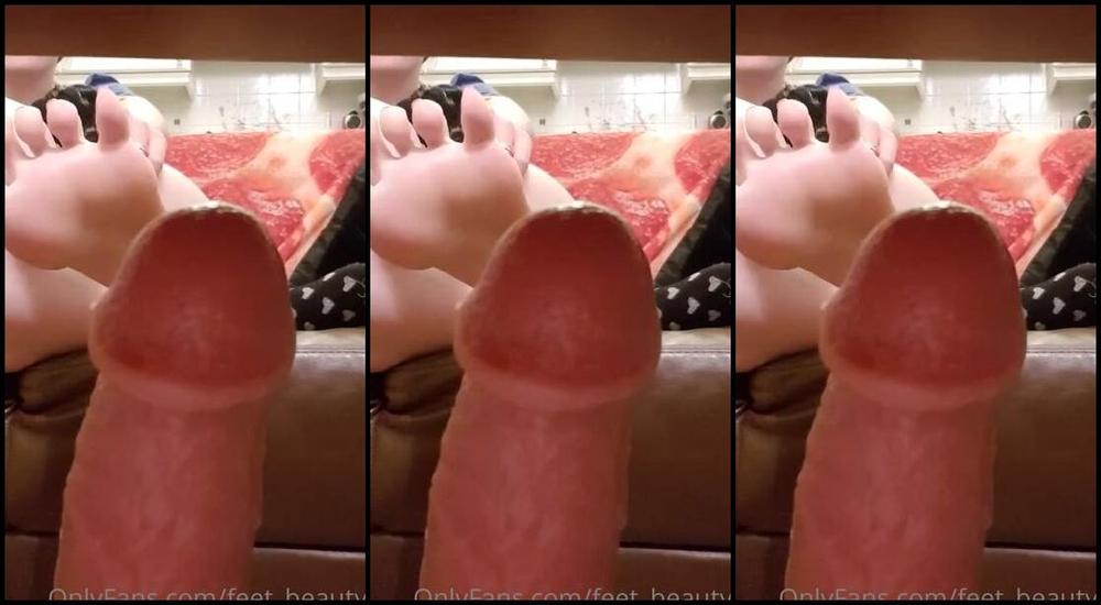 Feet Beautyx Nicknamed Feet Beautyx 12 14 2020 Onlyfans Video Messing With You As Usual
