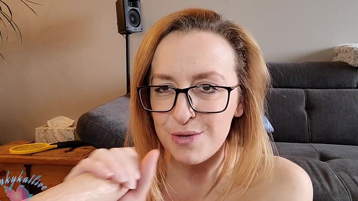 Kinkykatlive Nicknamed Kinkykatlive Onlyfans Sex Therapist Part 2