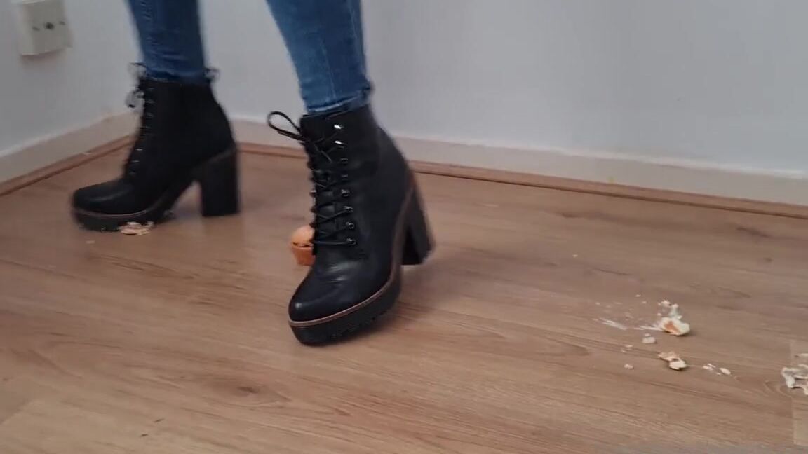 Kats Worn Heels Nicknamed Katswornheels Onlyfans Something A Bit Different To What You Normally See Me In My Chunky Heel Aldo Leather