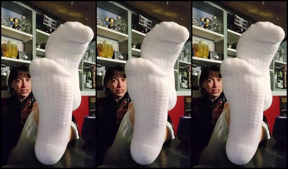 Crystal Paris Nicknamed One Lonely Foot 02 02 2025 Onlyfans Video Happy Sunday