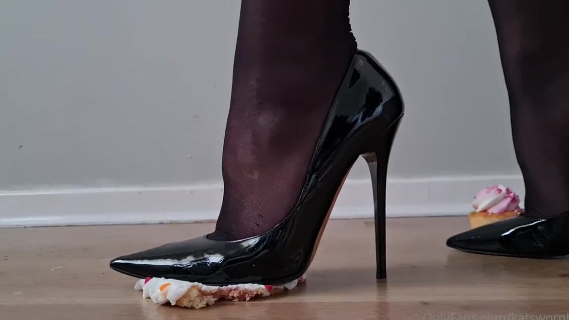 Kats Worn Heels Nicknamed Katswornheels Onlyfans Cupcake Crushing In My Patent Black Jimmy Choo Anouks And Cuban Heel Stockings