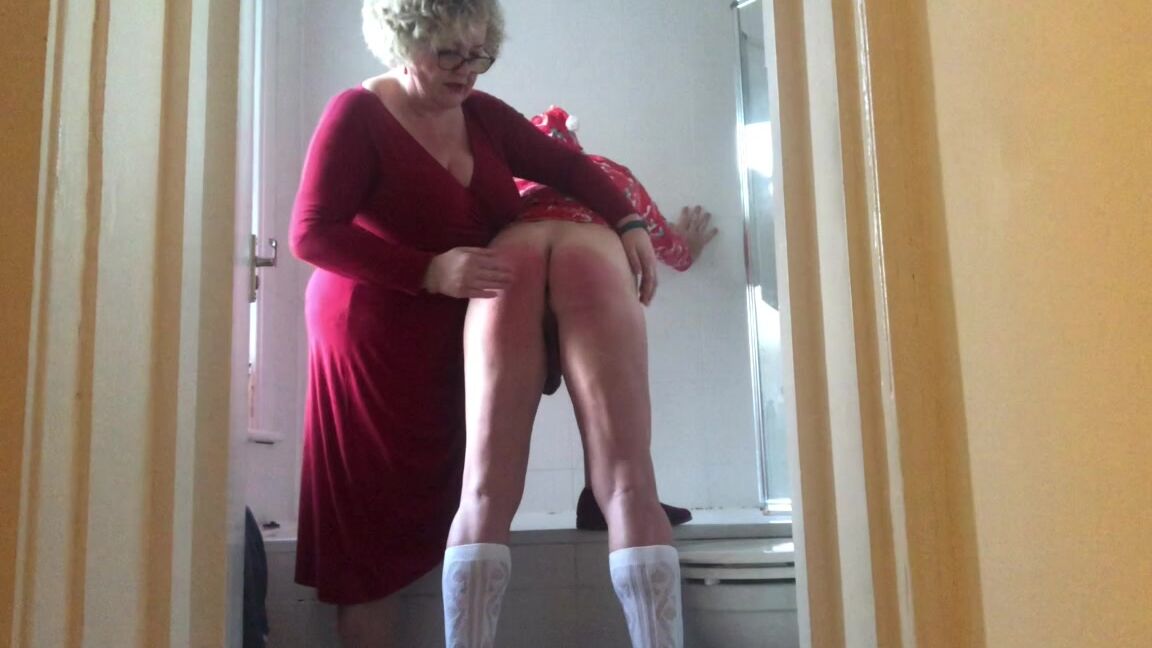 Miss Moneypenny, Andrew, Spanking M F, HD, At Home with Miss Iceni AHWMI Andrew The Naughty Elf Christmas Spanking And Bath Brush Clips4Sale