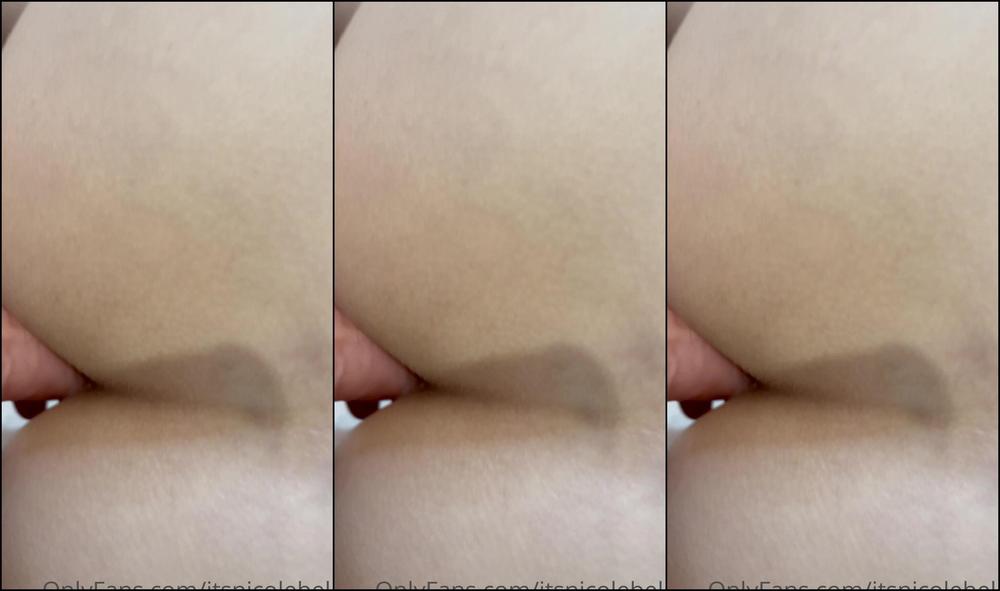 itsnicolebelle-04-05-2021-2100989218-doing-a-girl-girl-video-with-my-baby-girl