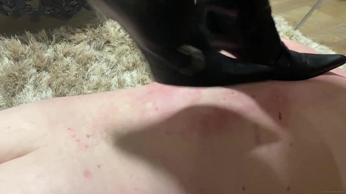 Ladydarkangeluk Onlyfans Leather Boot Trample Trample Trample
