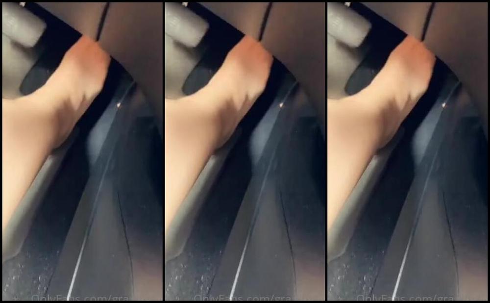 Shawna Nicknamed Granitegirl Onlyfans Feet And Upskirt