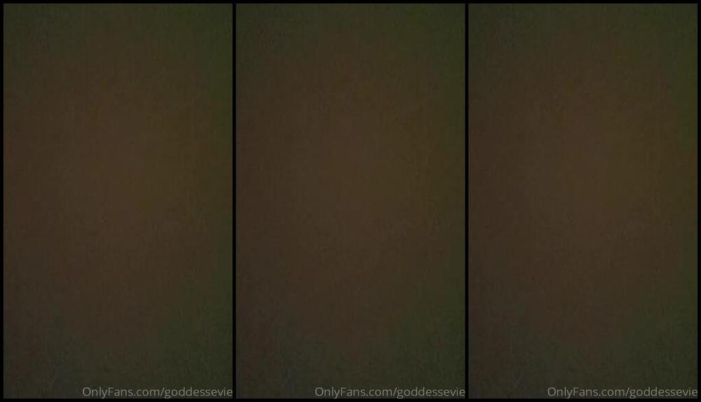 Miss Evie Lock Nicknamed Missevielock Onlyfans I Know How Much You All Love Listening To My Orgasms Every Morni