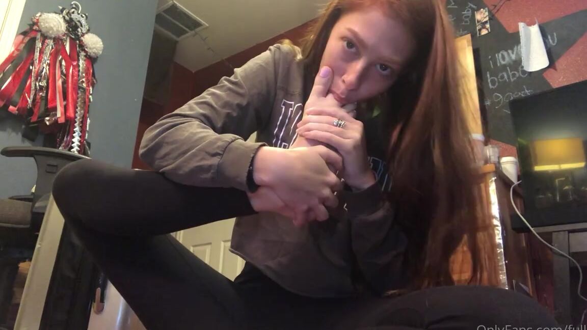 Fullofjas Onlyfans 5 Minutes Of Sloppy Self Worship Watch Me Lick It All Up From In Between My Toes 1