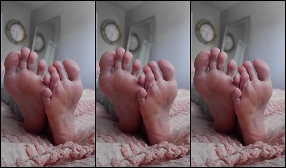 Goddess Mads Nicknamed Mad4Soles Onlyfans It Must Be So Hard Looking At My Perfect Feet Up Close And Not Being Able To Put Them In Your Mouth