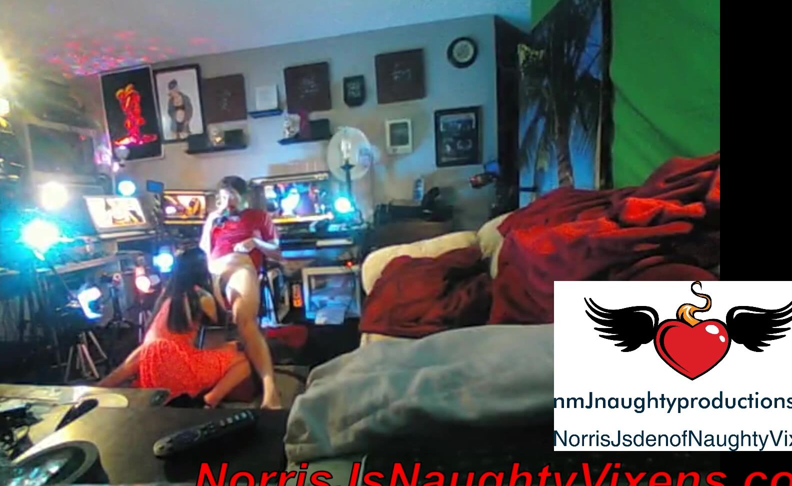 "nmjnaughtyvixens" adulttheater, blowjob, brunette, doggystyle, longhair Spycam of caretaker amp her patient manyvids
