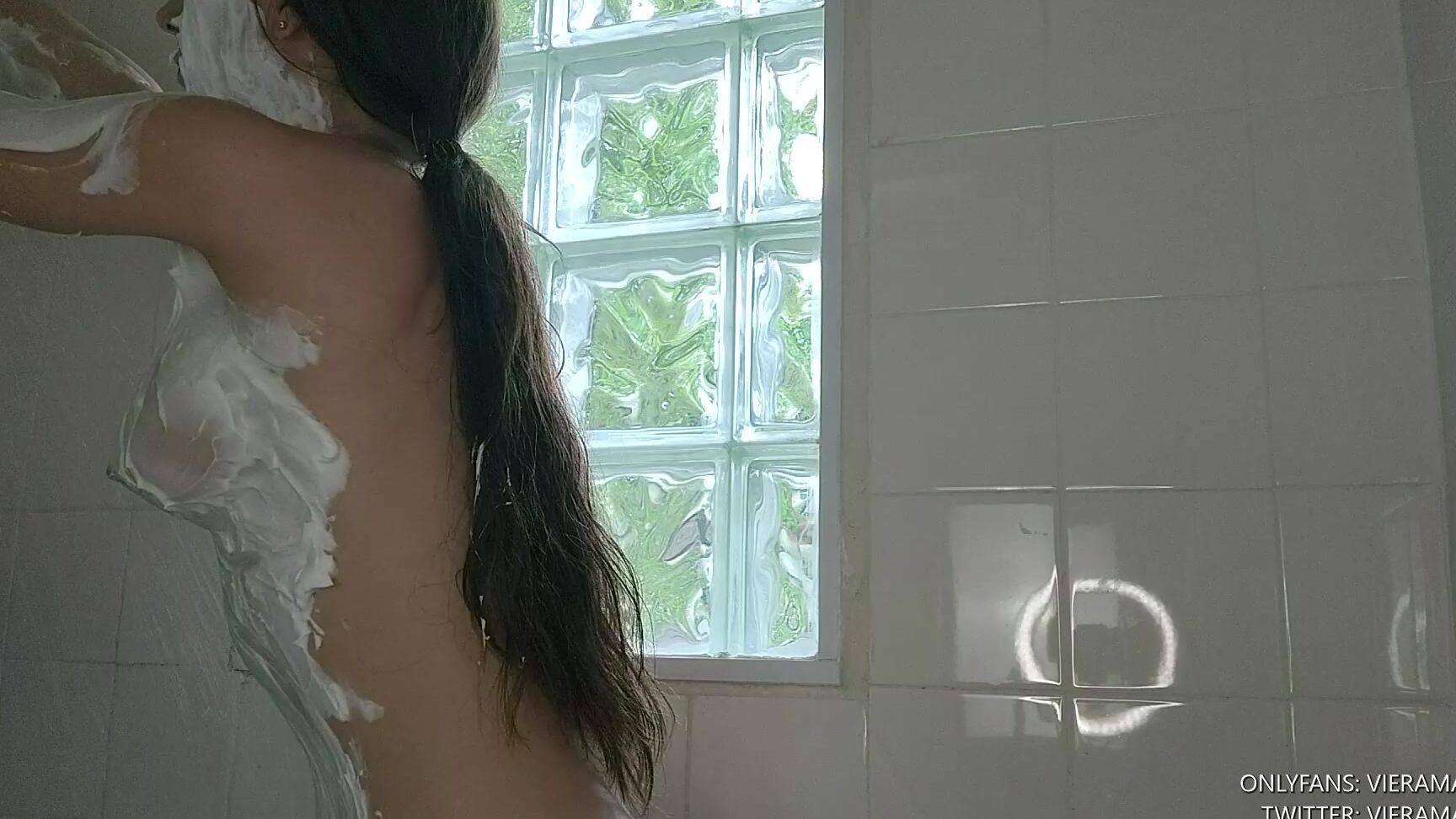 Vieramayxxx Shaving My Face In The Shower Bj