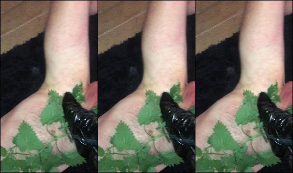 Lady Dark Angel More Old Session Nettle Play