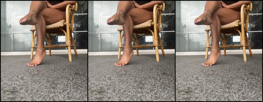 Solequeenri Onlyfans Enjoy 3 Minutes Of My Dangled Feetp
