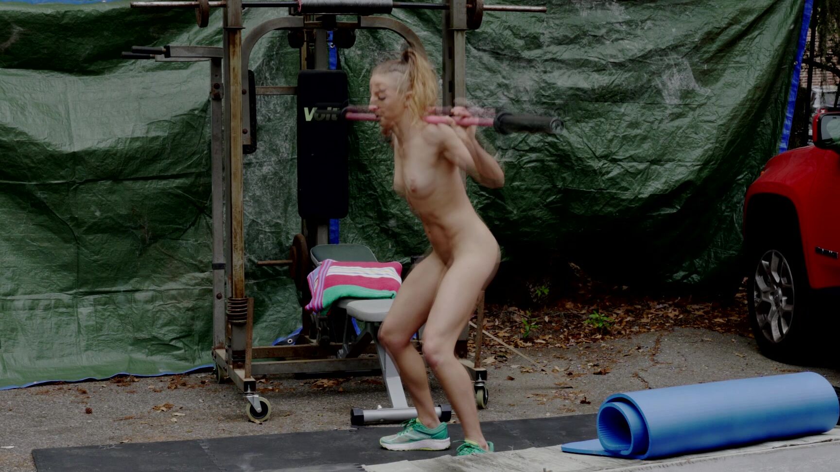 Lora Cross First Ever Outdoors Nude Workout Video