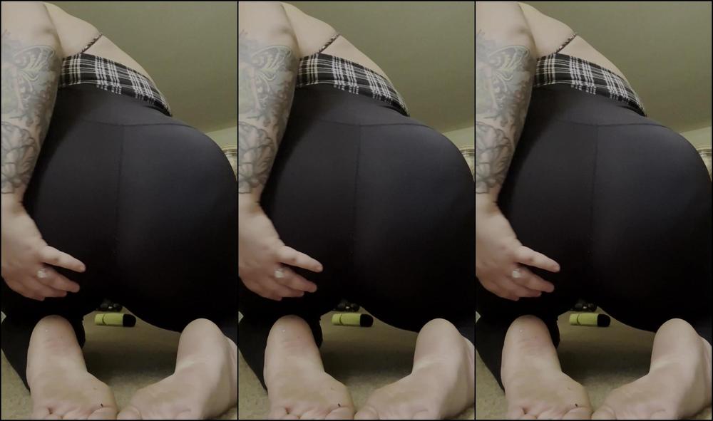 Lotusbabylynn 3025676760 09 23 2023 Worship This Ass And Cum For Me Here Is A Little More Of My Dominate Side