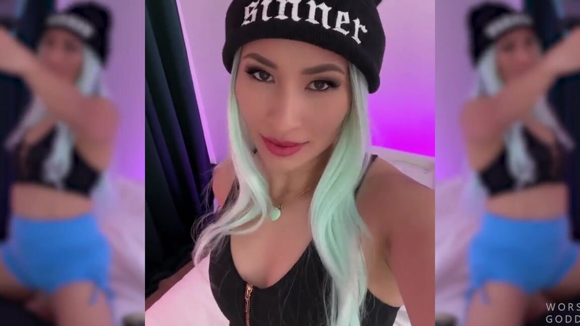 Goddess Mercy Aka Funaussiefilms Onlyfans Omg Its So Funny Watching You Squirm Under Me I Have To Take A Videop