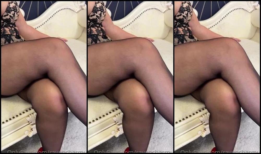 Raven Charm Uk Nicknamed Ravencharmuk Onlyfans Friday Night Shoe Dangle