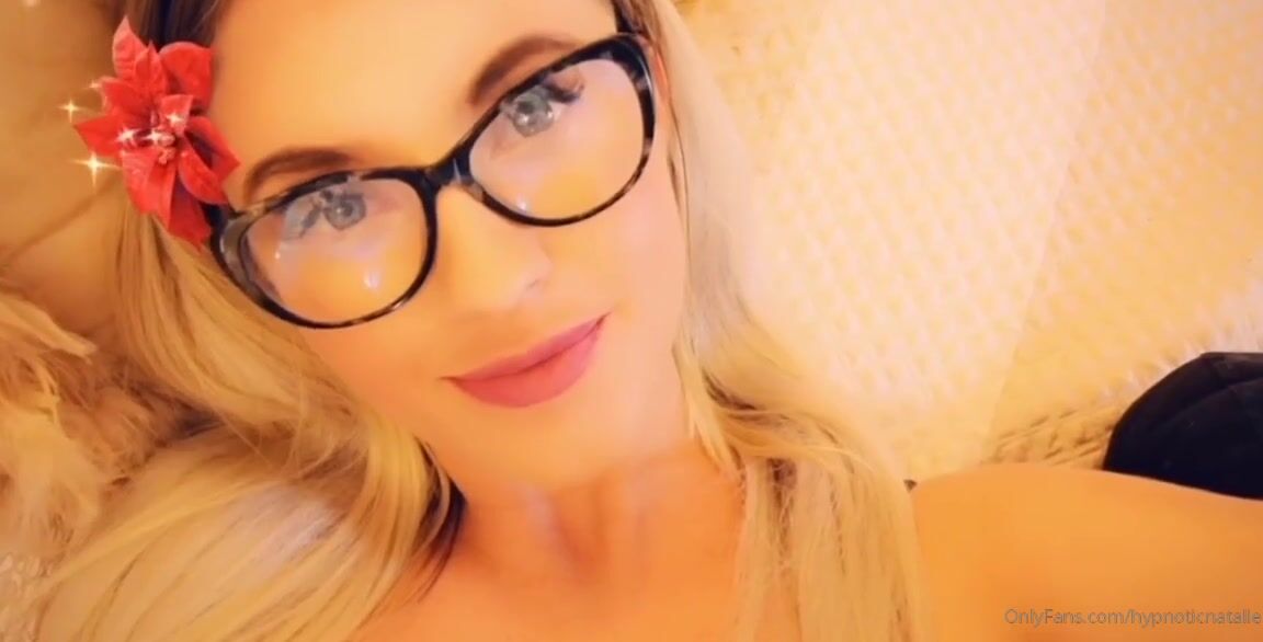 Goddess Natalie Nicknamed Goddessnatalie Onlyfans A Little Hypnotic Experiment