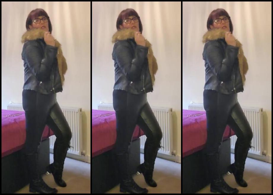 Miss B Nicknamed Missb52S Onlyfans 10 22 2022 Love This Outfit