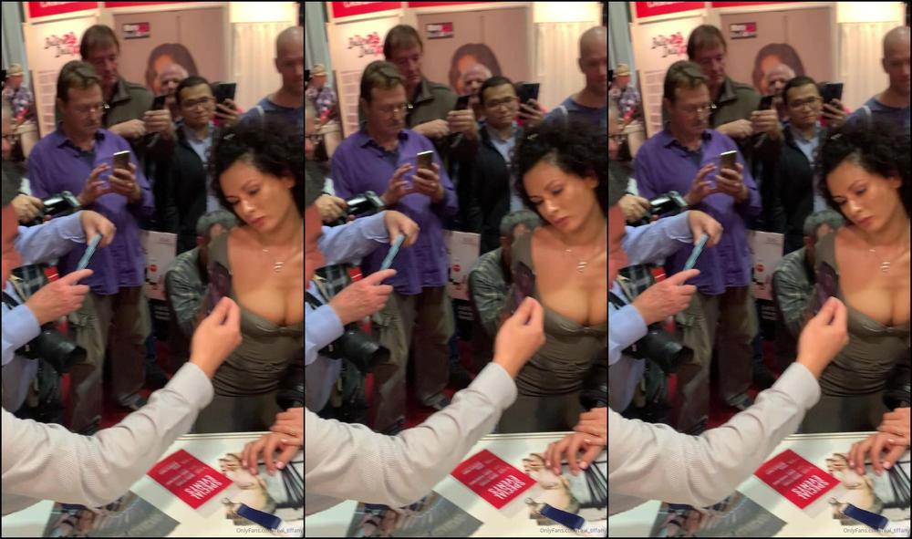 Real Tiffany Show From The Venus Berlin