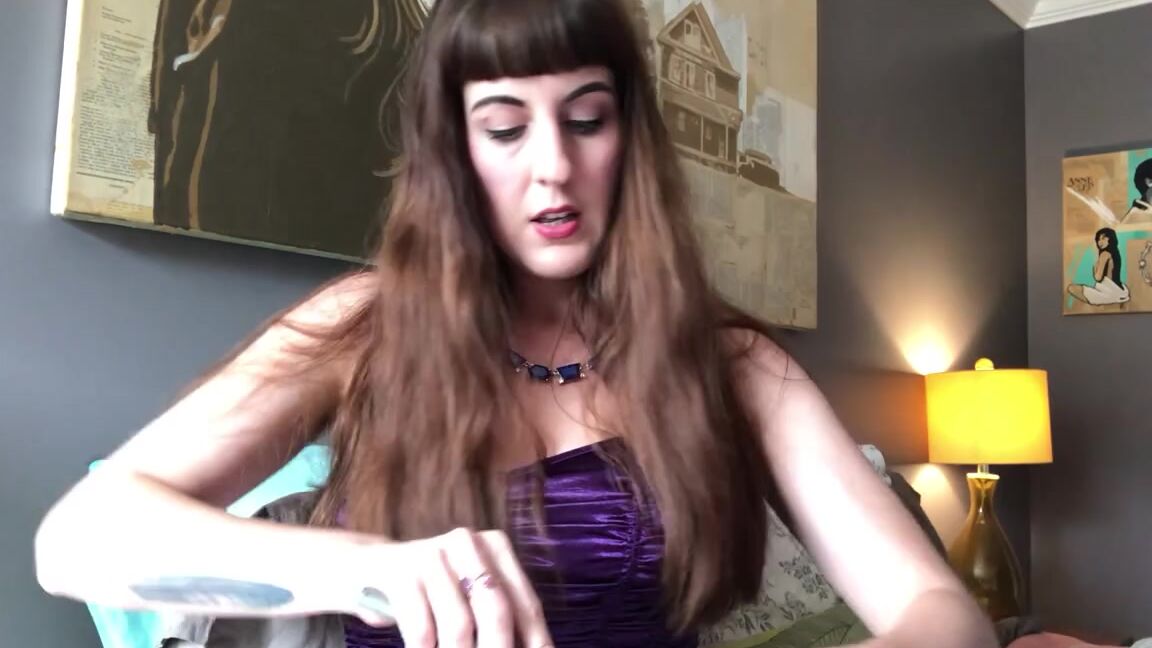 Ms Tomorrow Nicknamed Dommetomorrow Onlyfans Unboxing A New Gift