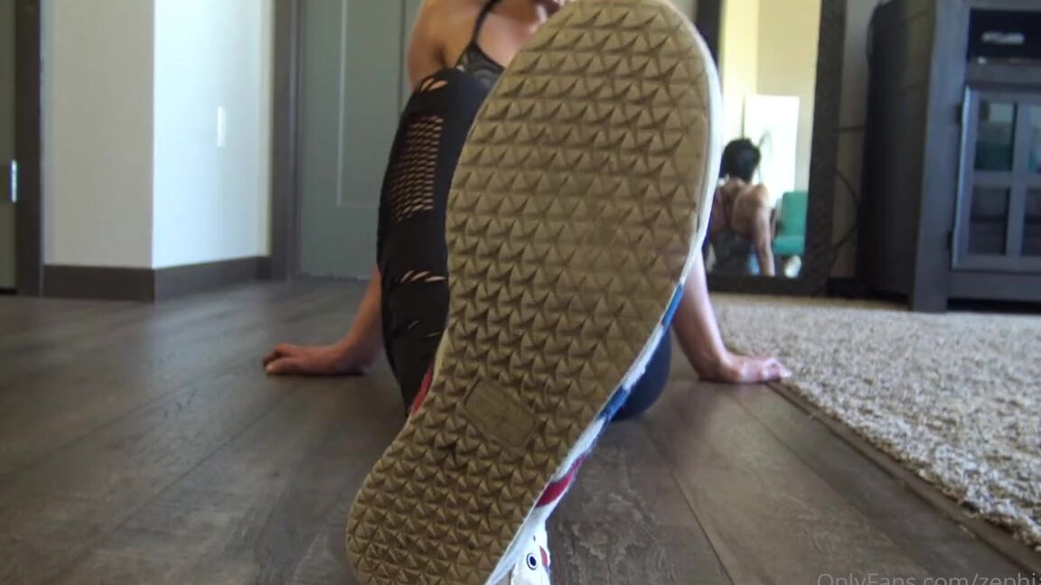 Worldgoddess Onlyfans My Oldest Pair Of Sneakers And They Reek This Pair Has Now Been Purchased By A Slave Ill Be Shi