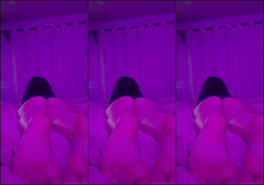 Pedipanty Premium Pov You Re A Naughty Little Tiny Who Looks Forward To Watching Your Perfect Giantess Get