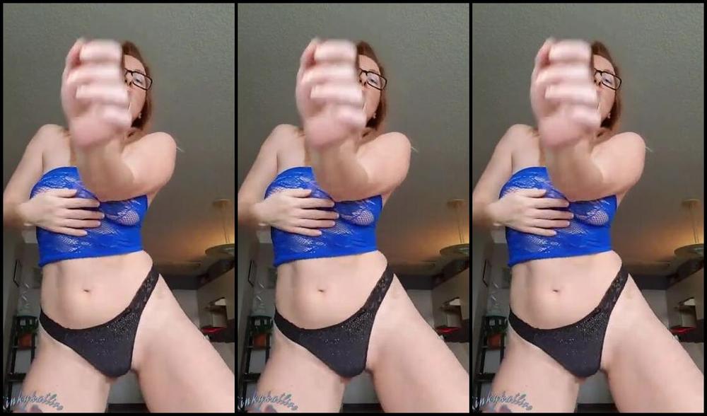 Kinkykatlive Nicknamed Kinkykatlive Onlyfans Strip Tease Tuesday Couldve Been Her Ft Bryson Tiller Dont Forget To Hit That Like Button
