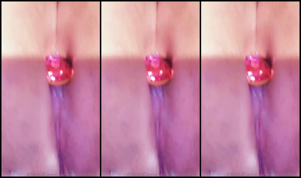 Coriboo 1221171000 11 08 2020 Drop Your Favorite Emoji Those Are Mine