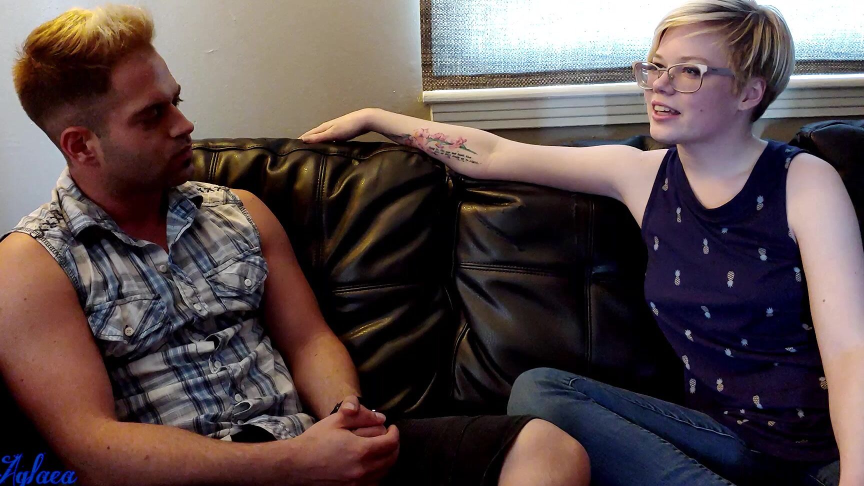 Aglaeagroup Rebel Riot Presents Pearl Sinclair